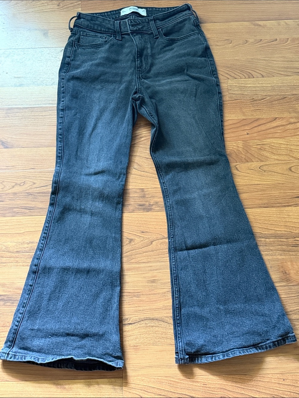 Women’s Hollister Black Washed out High rise Flare Jeans Size 6S